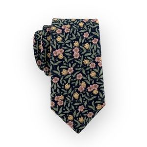 Men’s Dark Navy Rustic Style Floral Print Necktie, Slim 2.75” Width Wedding Tie